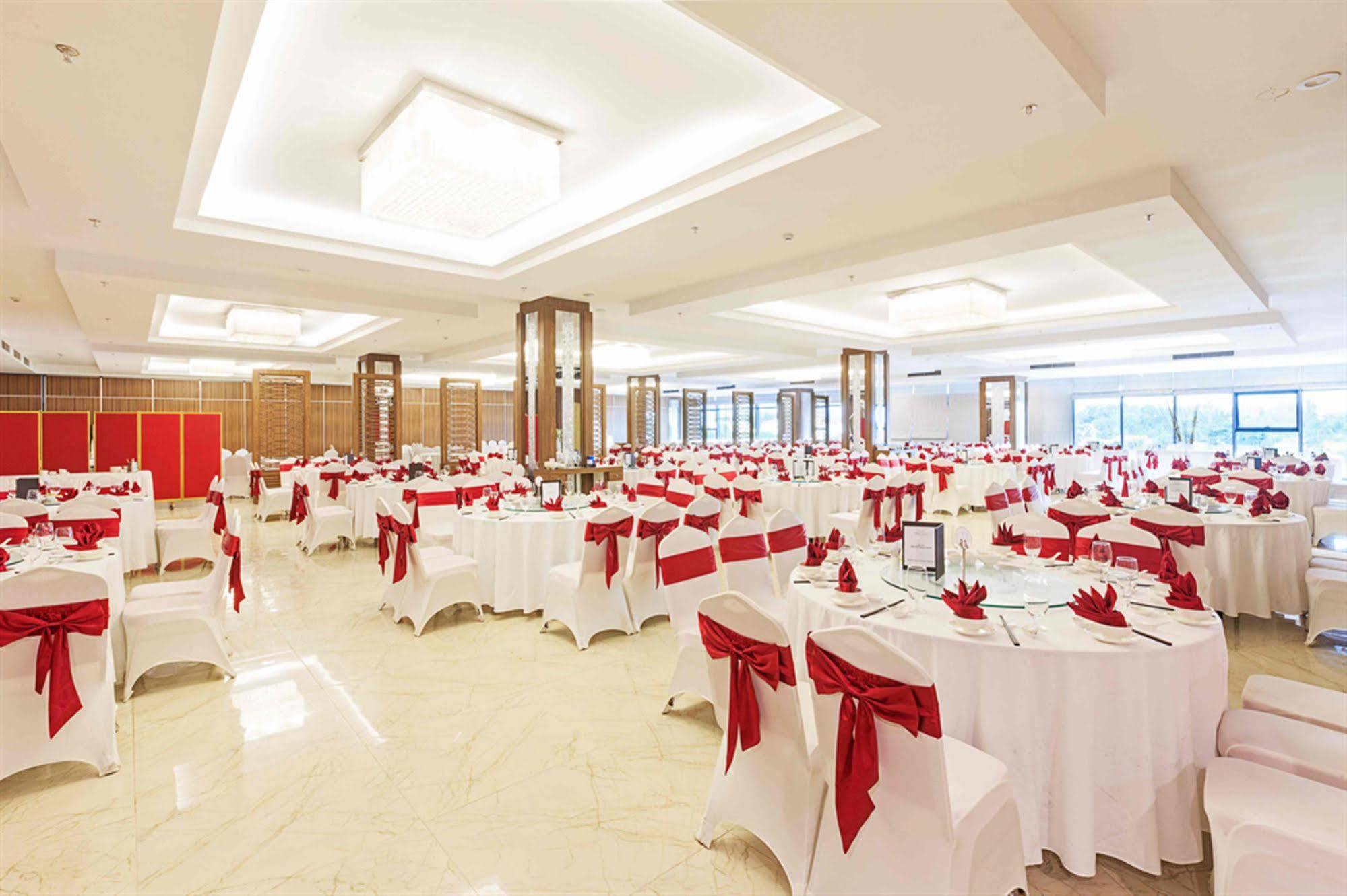 Muong Thanh Luxury Can Tho Hotel Bagian luar foto